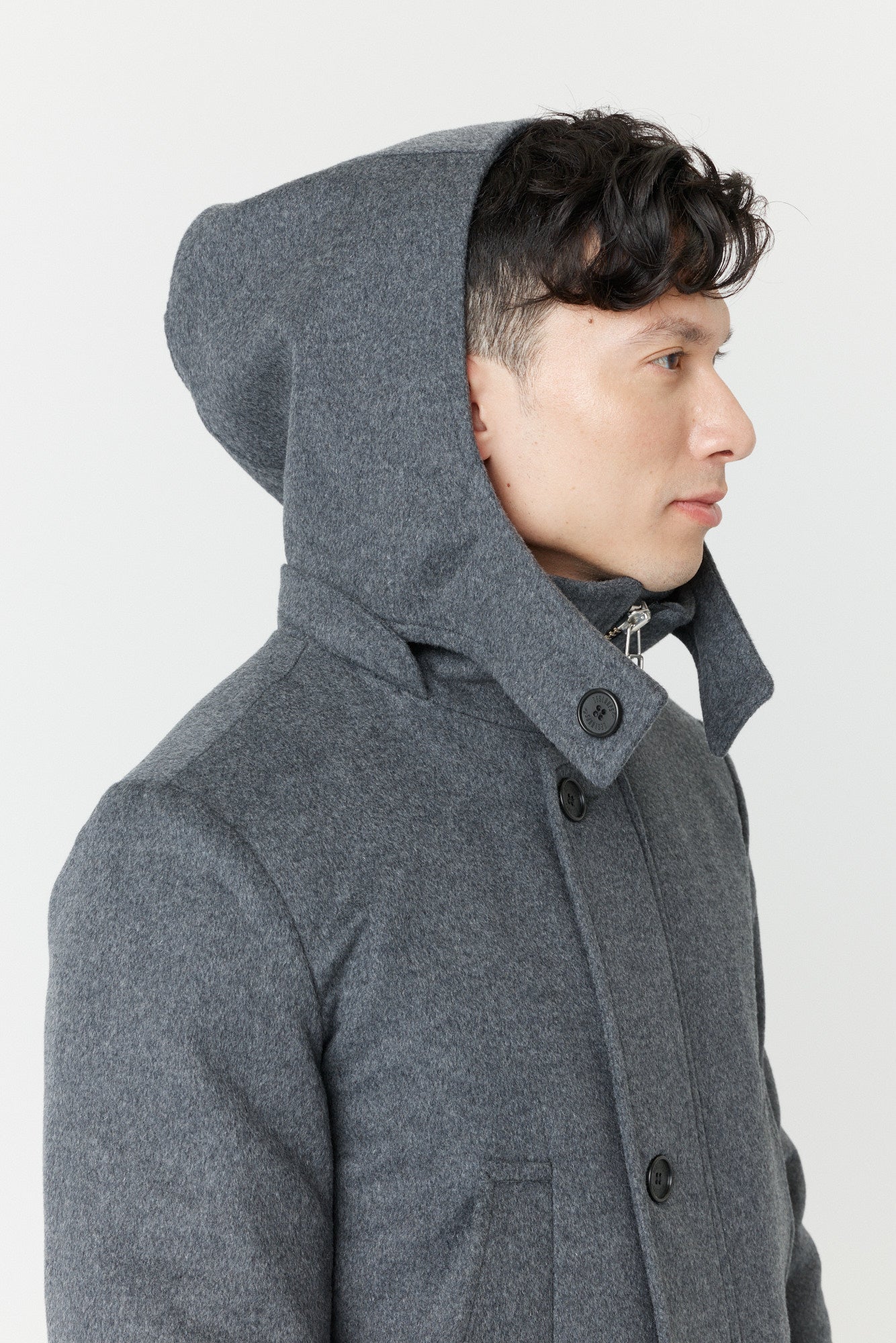 Desloups Canadian winter coat for men with clasp and hood in 100% lined wool