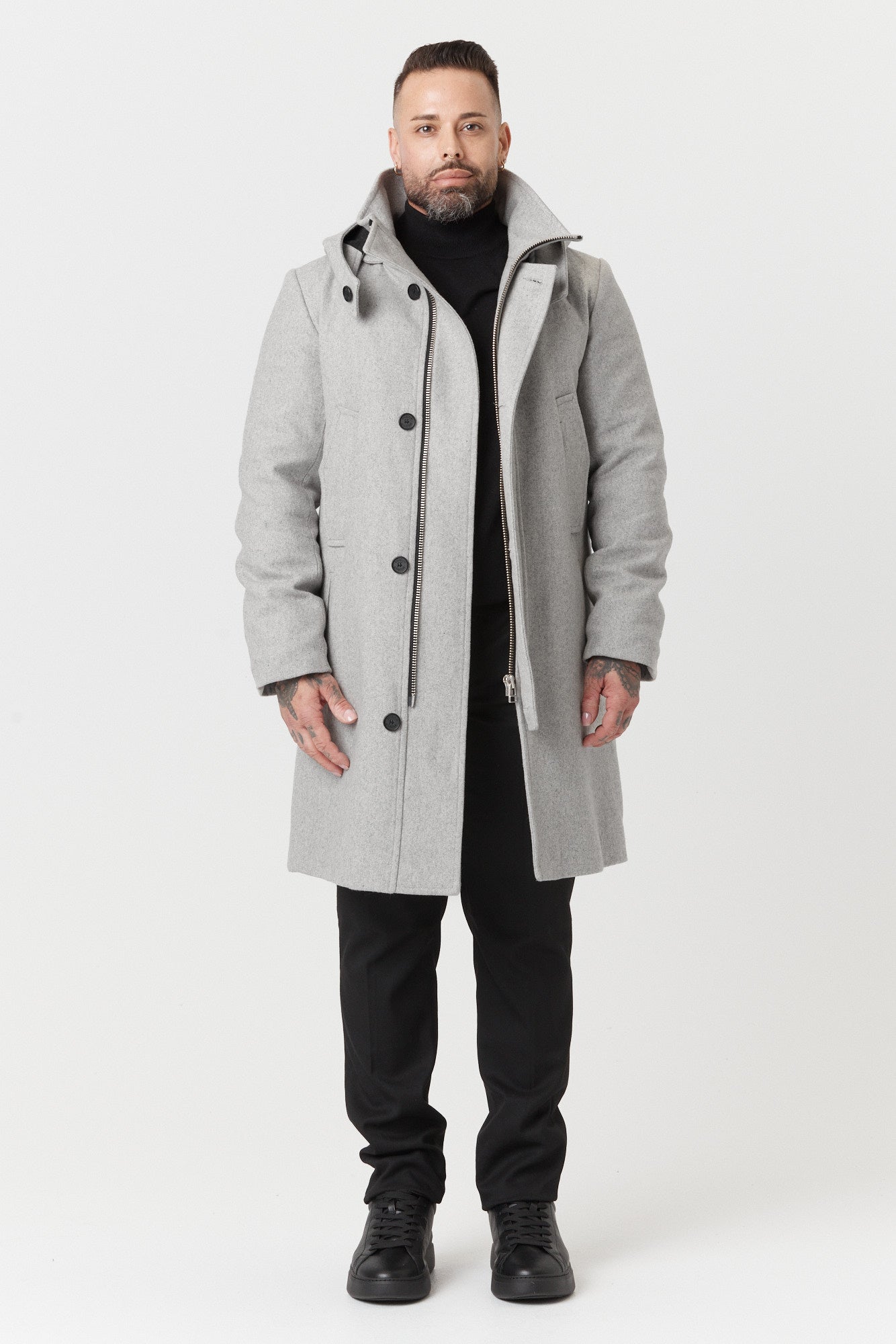 Desloups Canadian winter coat for men with clasp and hood in 100% lined wool