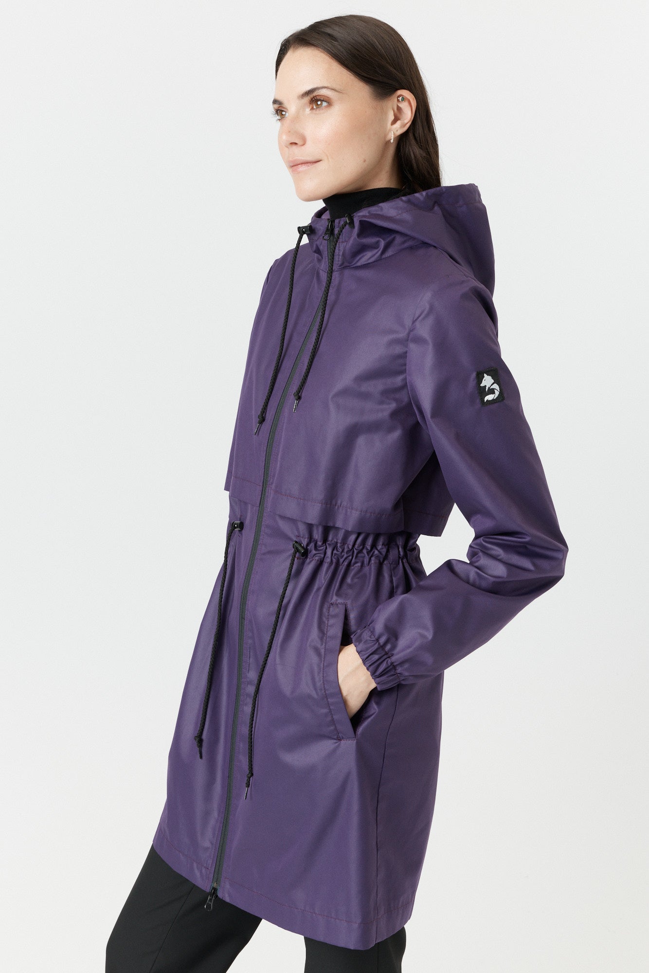 Desloups manteau mi-saison imperméable urbain avec capuchon, ajusté pour femme.