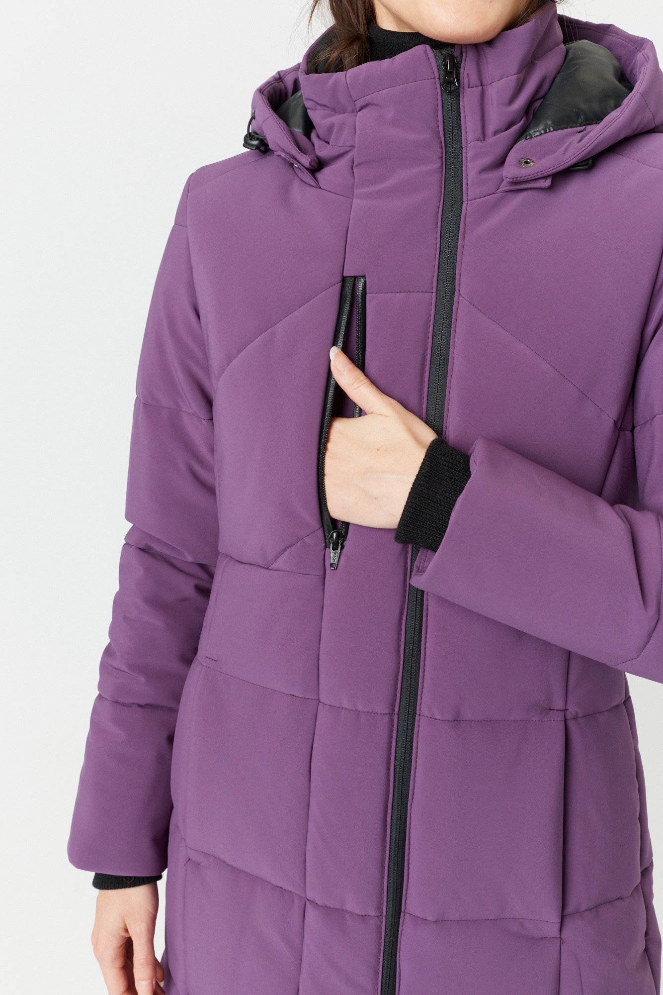 Desloups long women's parka fitted in Isosoft 250g
