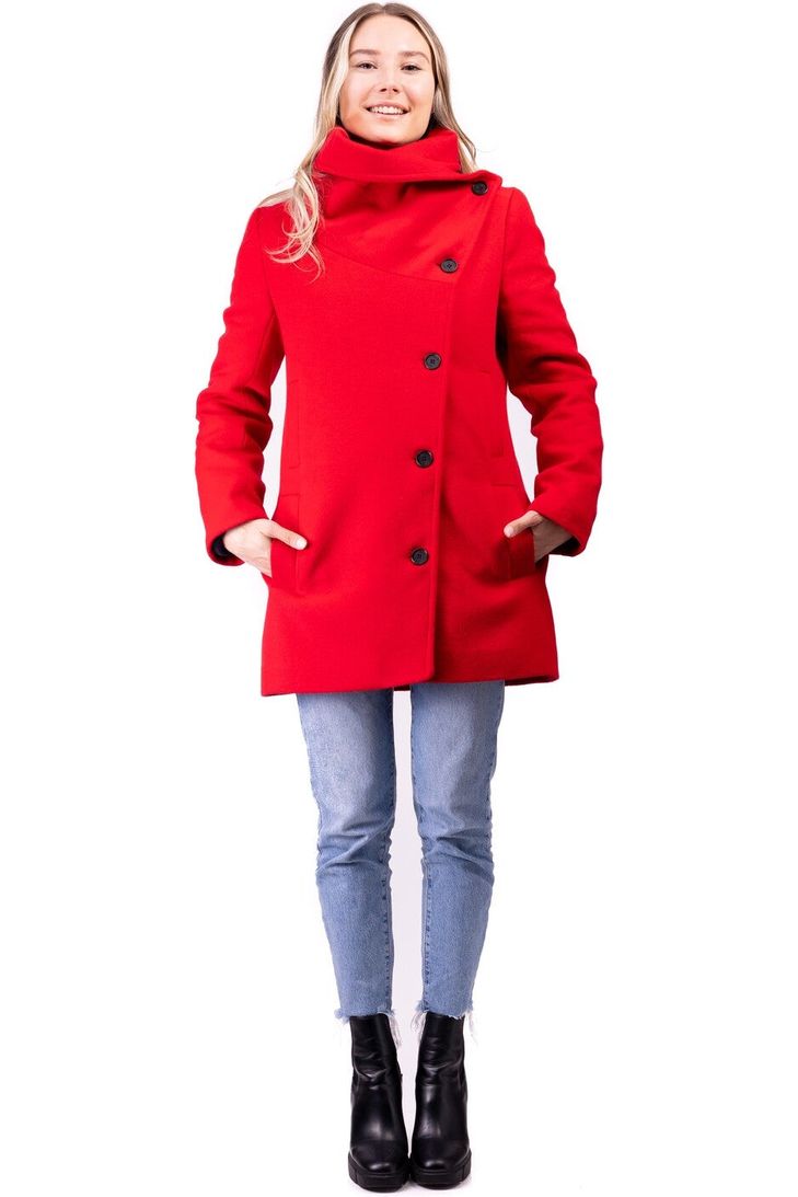 Desloups winter coat for women asymmetrical in 100% lined wool 