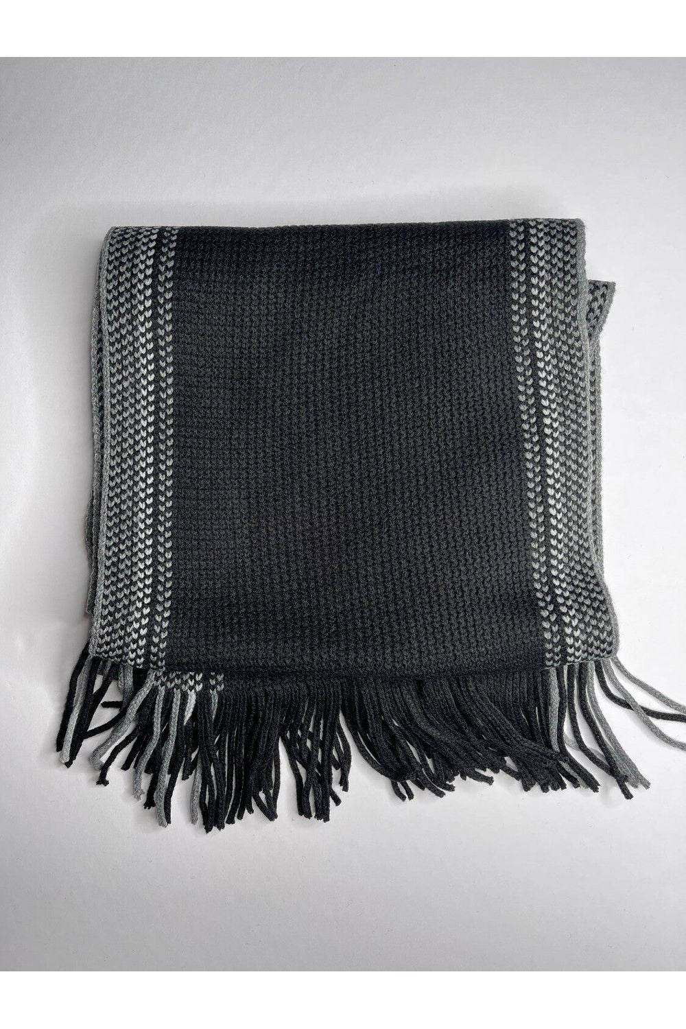 Men's rectangular knitted scarf