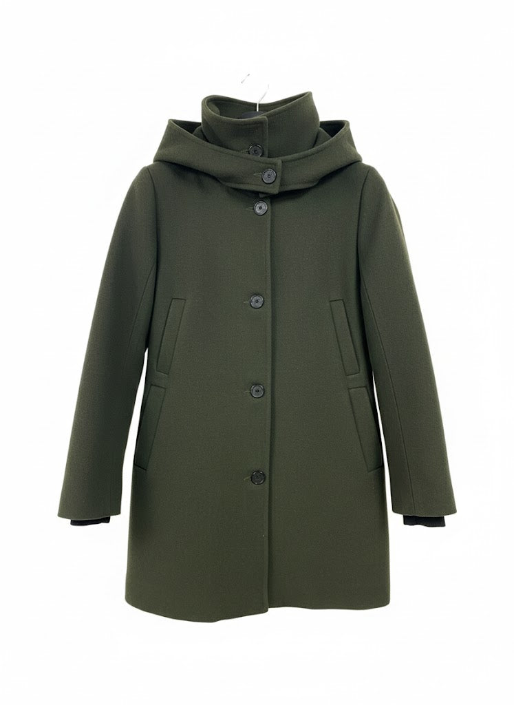 Desloups classic fitted women's winter coat with clasp in 100% lined wool 
